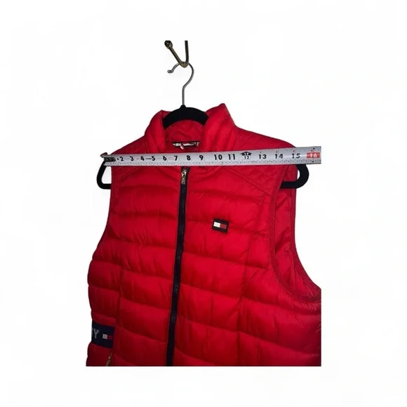 Tommy Hilfiger Puffer Red Quilted Vest - Picture 6 of 9